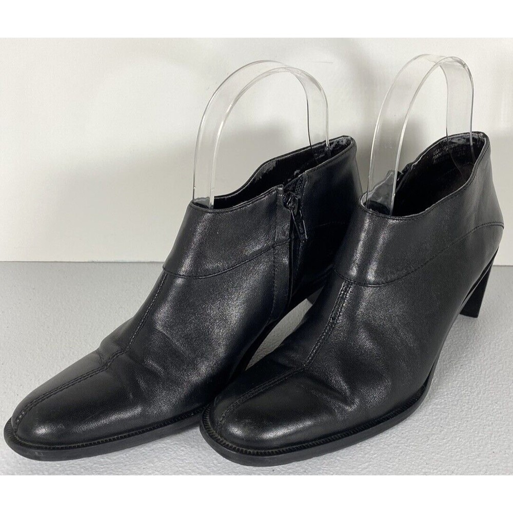 ETIENNE AIGNER Donnie Ankle Boots Womens 5 1/2M Black‎ Leather Side Zip